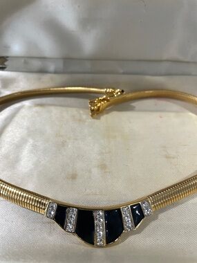 Nina Ricci Vintage Necklace